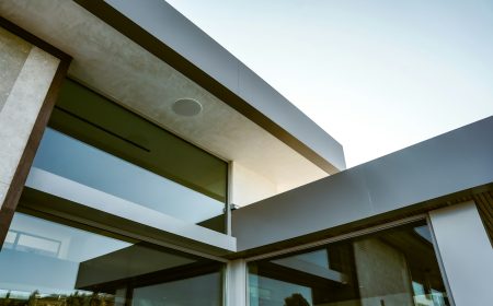 luigi-estuye-lucreative-T5_6K4Xlk5I-unsplash